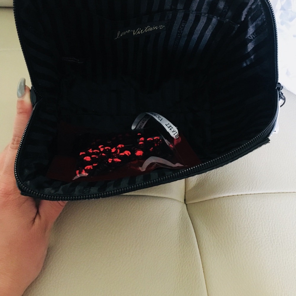 Victoria Secrets Python Glam Bag - Picture 4 of 6